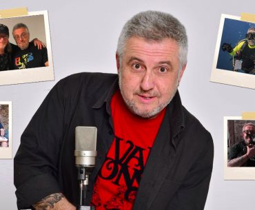 Στάθης Παναγιωτόπουλος: Ο κουρσάρος των “ερτζιανών”, λάτρης της Αλοννήσου και των Deep Purple στο R